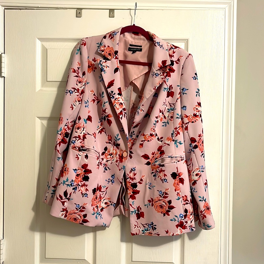 Light Pink Floral Blazer